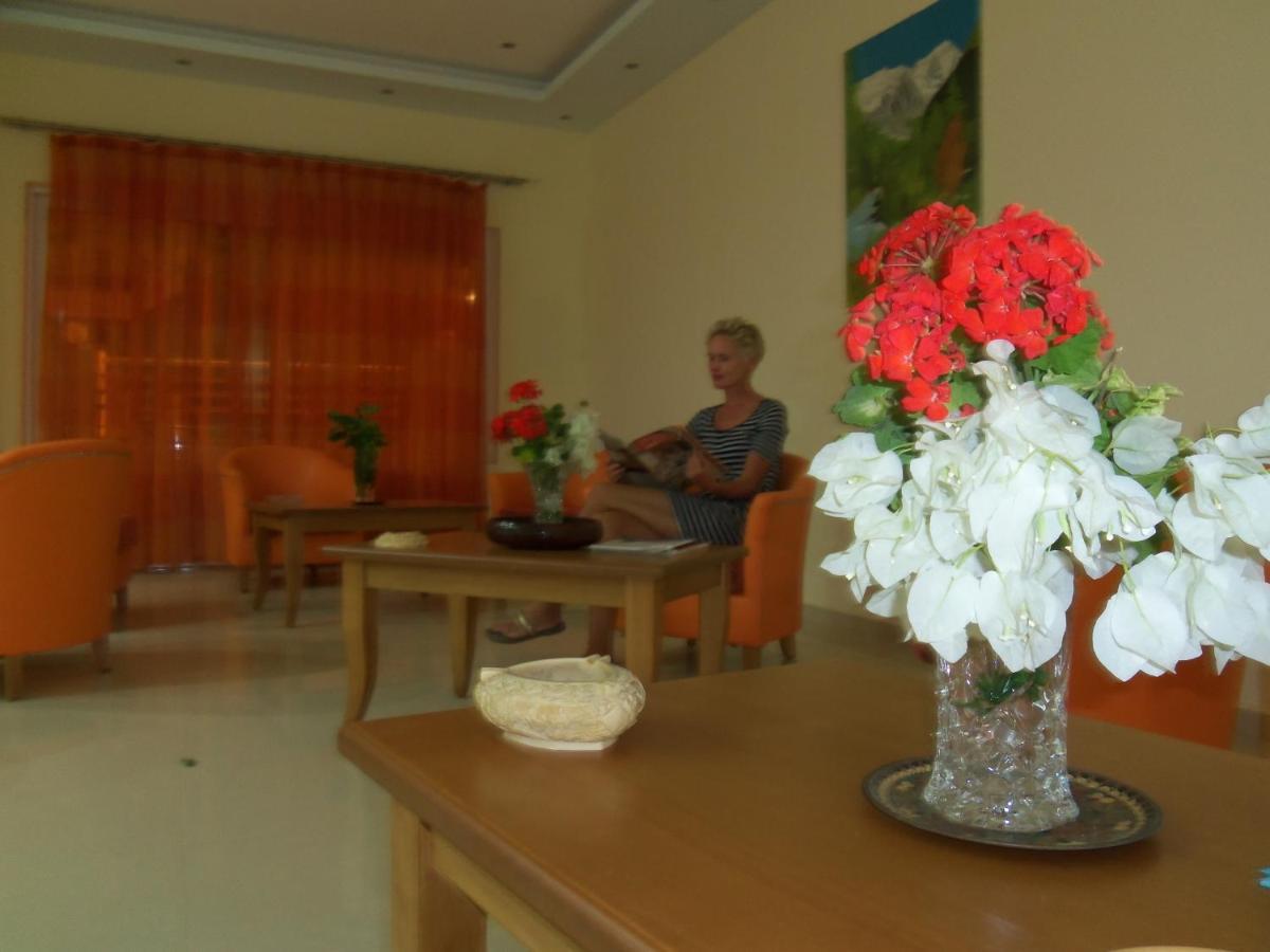 Ionio Star Hotel Koutsourás 외부 사진