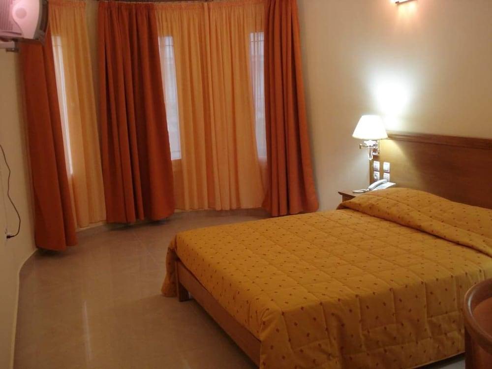 Ionio Star Hotel Koutsourás 외부 사진