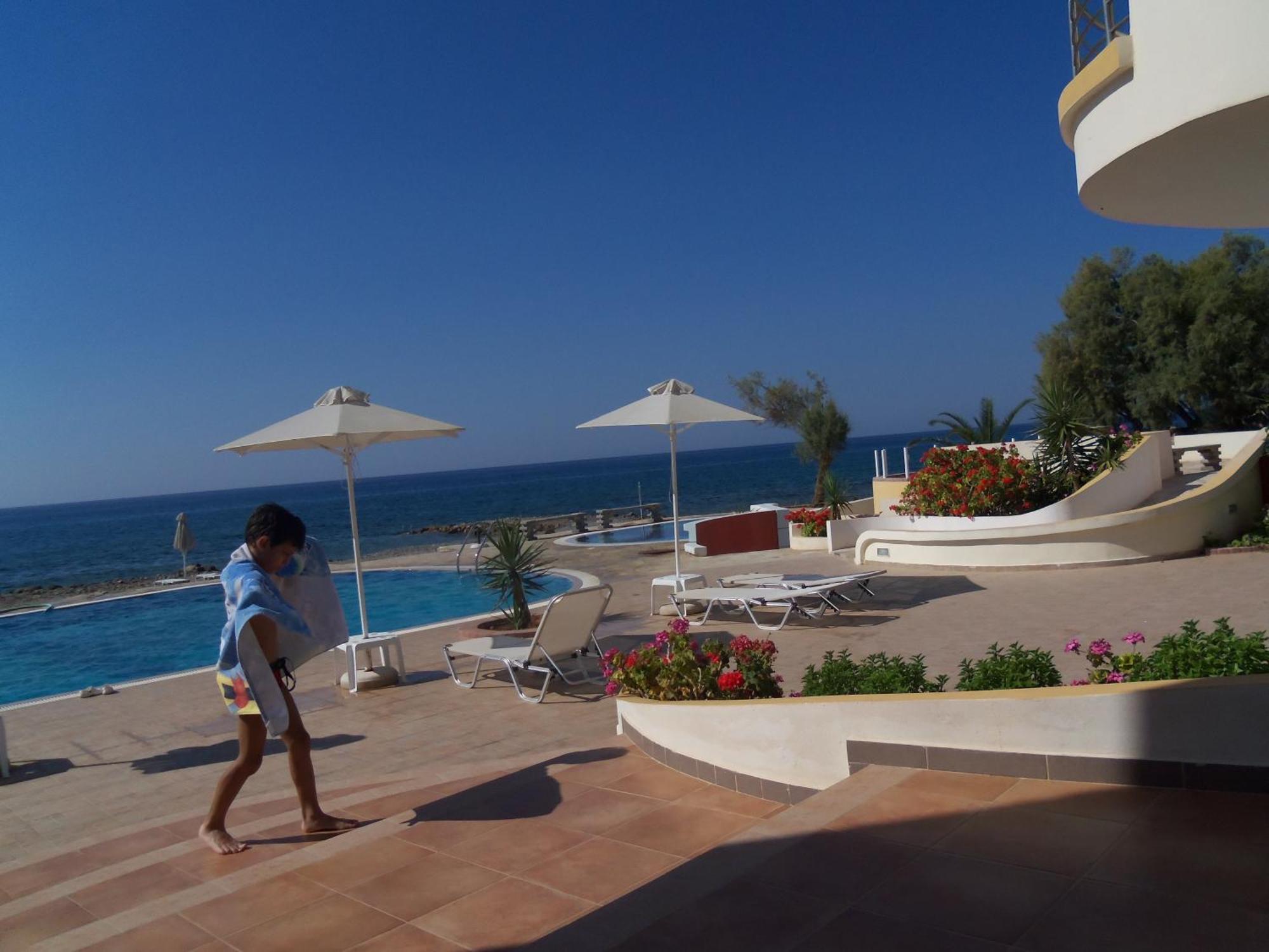 Ionio Star Hotel Koutsourás 외부 사진