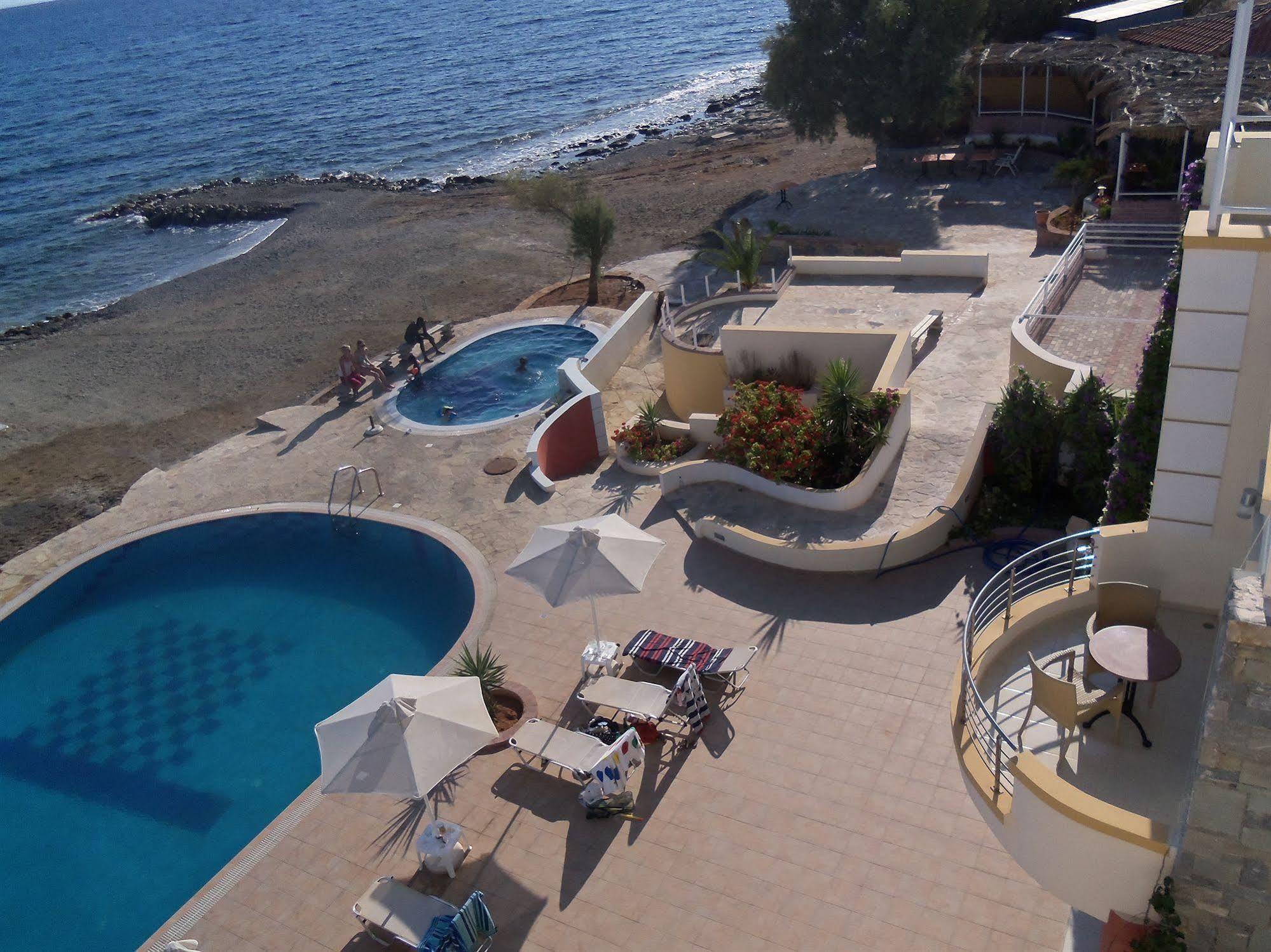 Ionio Star Hotel Koutsourás 외부 사진